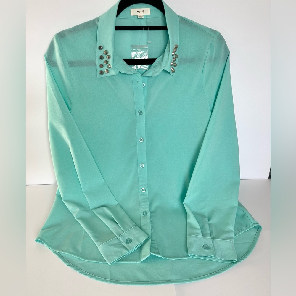 New MINE Women’s Blouse with appliqués on the collar Light Mint Green Size M
